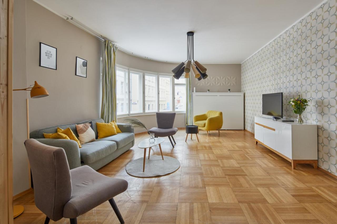 Prague Days - Modern Apt W Retro Elements - New Town Buitenkant foto