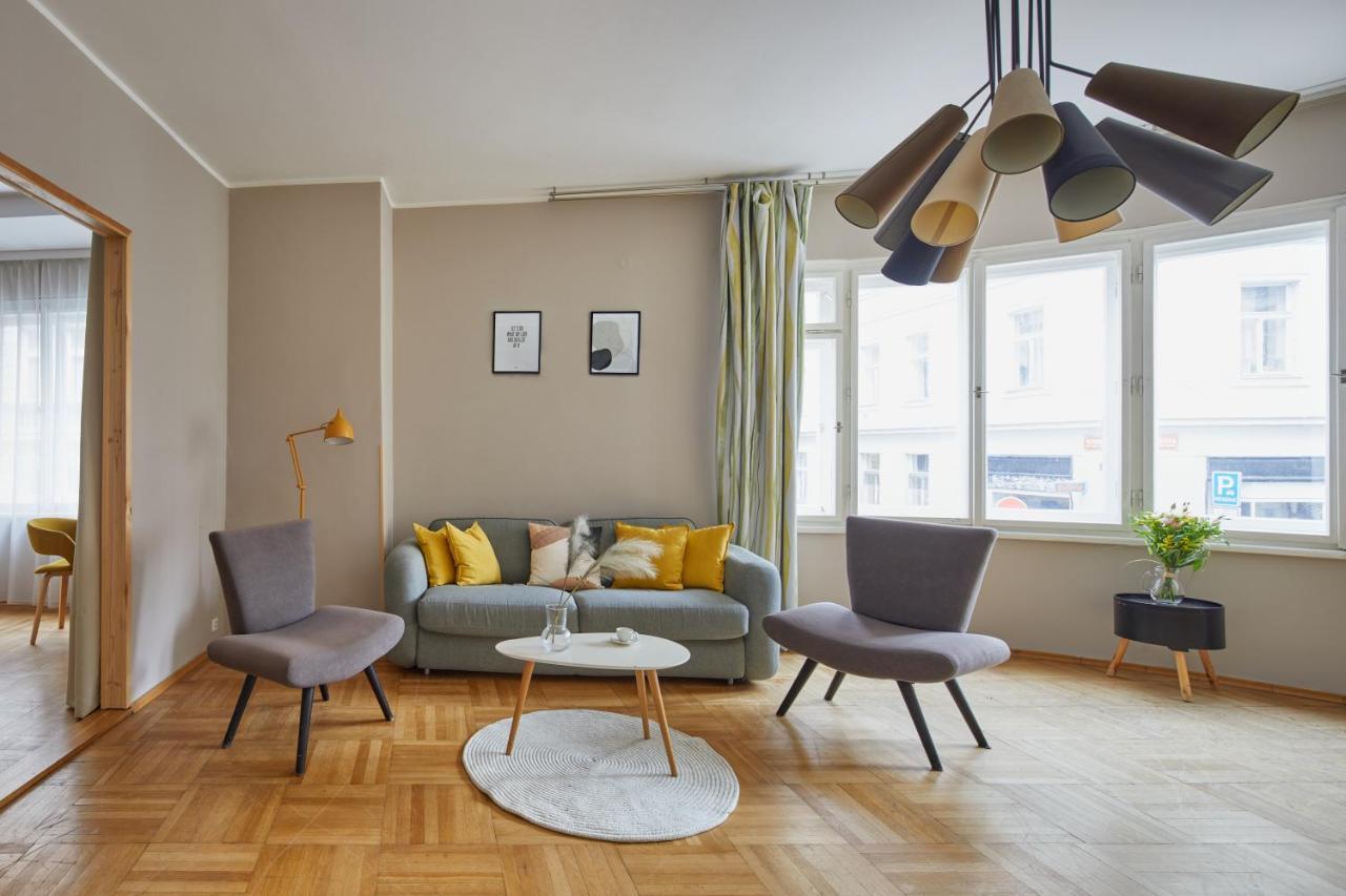 Prague Days - Modern Apt W Retro Elements - New Town Buitenkant foto